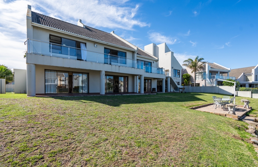 7 Bedroom Property for Sale in Royal Alfred Marina Eastern Cape